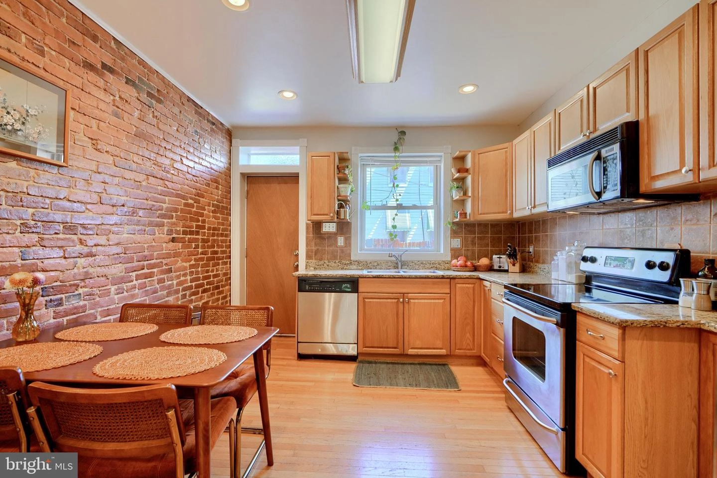 Kitchen - 2714 E Fairmount Ave, Baltimore, MD 21224 photo 2 of 4