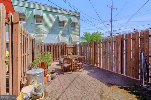 Exterior - 2714 E Fairmount Ave, Baltimore, MD 21224 photo 7 of 7