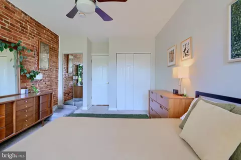 Bedroom - 2714 E Fairmount Ave, Baltimore, MD 21224 photo 3 of 3