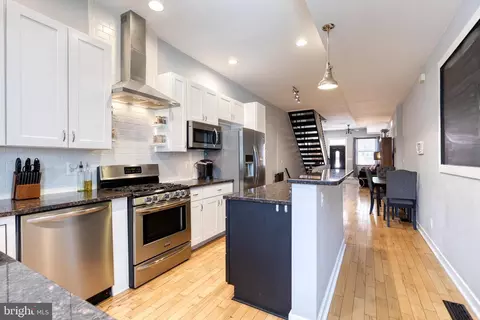 1305 Cooksie St, Baltimore, MD 21230
