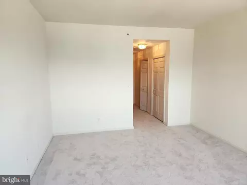 Bedroom - 10 E Lee St #1205, Baltimore, MD 21202 photo 1 of 1