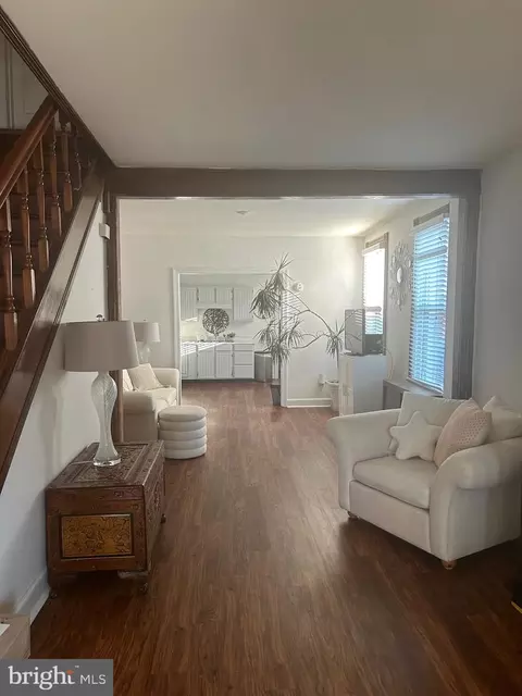 Entry Way - 3101 Fleet St, Baltimore, MD 21224 photo 2 of 6