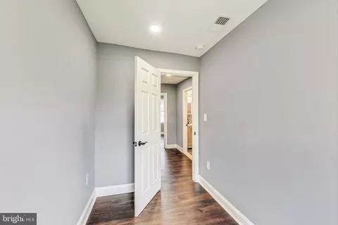 907 E Patapsco Ave, Brooklyn, MD 21225 photo 17