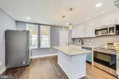 907 E Patapsco Ave, Brooklyn, MD 21225