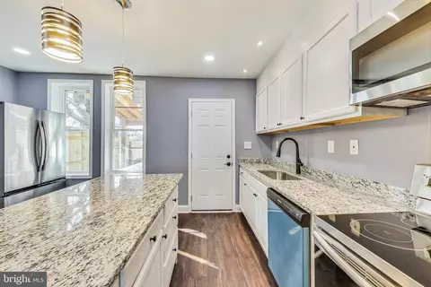 907 E Patapsco Ave, Brooklyn, MD 21225 photo 6