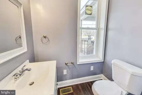 907 E Patapsco Ave, Brooklyn, MD 21225 photo 8