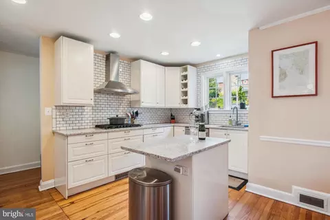 Kitchen - 4020 Deepwood Rd, Baltimore, MD 21218 photo 1 of 3
