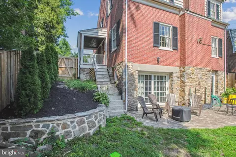 Exterior - 4020 Deepwood Rd, Baltimore, MD 21218 photo 7 of 8