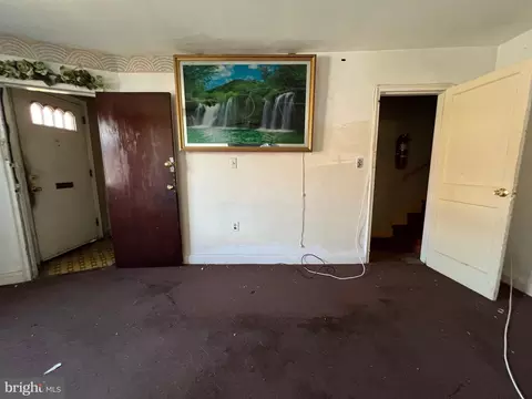 Living - 5323 Nelson Ave, Baltimore, MD 21215 photo 2 of 4