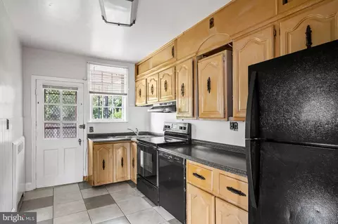 3513 White Chapel Rd, Baltimore, MD 21215 photo 10