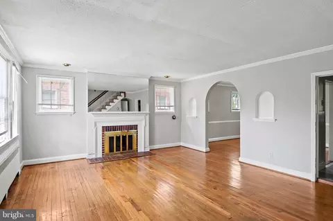 3513 White Chapel Rd, Baltimore, MD 21215 photo 4