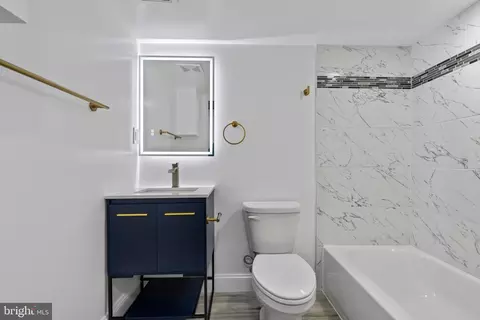 Bath - 1430 E Lanvale St, Baltimore, MD 21213 photo 6 of 7
