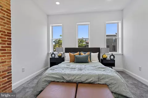 Bedroom - 1432 E Lanvale St, Baltimore, MD 21213 photo 4 of 7