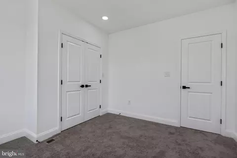 Bedroom - 1432 E Lanvale St, Baltimore, MD 21213 photo 2 of 7