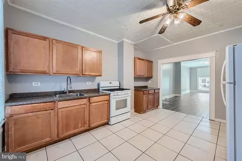 3114 Mcelderry St, Baltimore, MD 21205 photo 7
