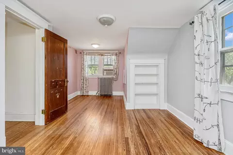 Bedroom - 3209 Evergreen Ave, Baltimore, MD 21214 photo 6 of 9
