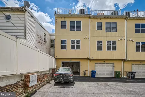Exterior - 26 E Fort Ave, Baltimore, MD 21230 photo 2 of 3