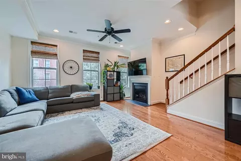 Living - 26 E Fort Ave, Baltimore, MD 21230 photo 1 of 2