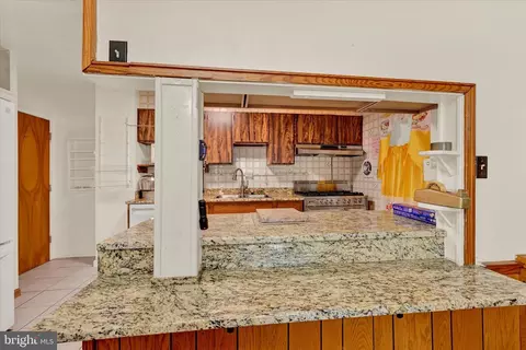 5001 Hillen Rd, Baltimore, MD 21239 photo 11