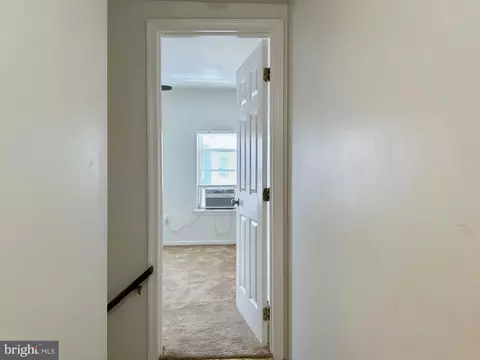 Entry Way - 1533 N Stricker St, Baltimore, MD 21217 photo 2 of 4