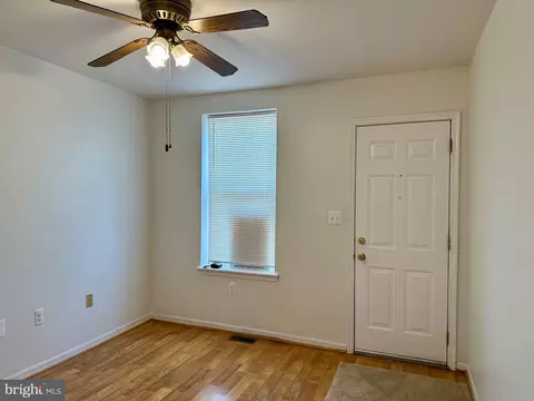 Entry Way - 1533 N Stricker St, Baltimore, MD 21217 photo 1 of 4