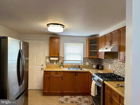 Kitchen - 1533 N Stricker St, Baltimore, MD 21217 photo 3 of 3