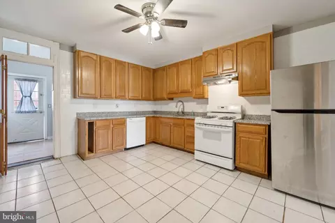 Kitchen - 2917 Eastern Ave, Baltimore, MD 21224 photo 1 of 2