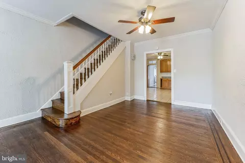 Living - 2917 Eastern Ave, Baltimore, MD 21224 photo 4 of 6