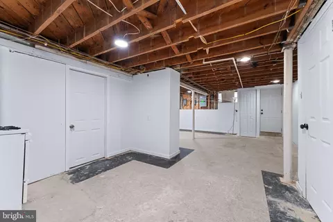 6108 Macbeth Dr, Baltimore, MD 21239 photo 18