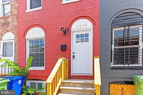 1335 Sargeant St, Baltimore, MD 21223