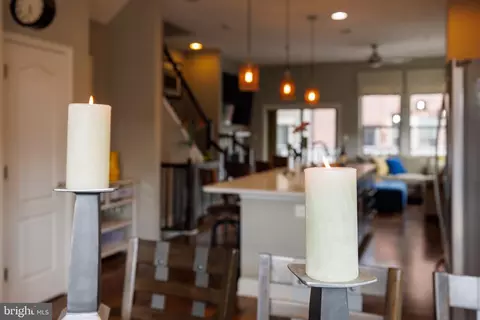 Entry Way - 1307 Steuart St, Baltimore, MD 21230 photo 6 of 12