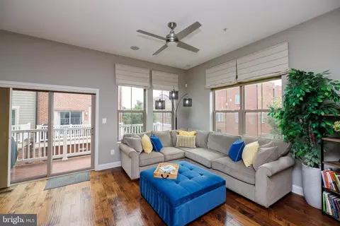 Living - 1307 Steuart St, Baltimore, MD 21230 photo 1 of 1