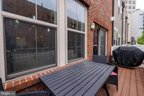 Exterior - 1307 Steuart St, Baltimore, MD 21230 photo 3 of 4