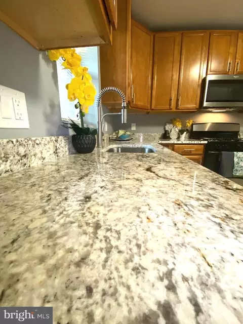 Kitchen - 3714 E Lombard St, Baltimore, MD 21224 photo 3 of 12