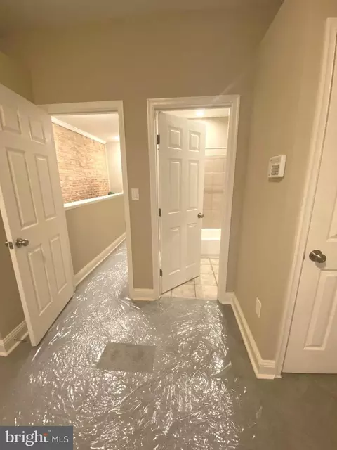 Entry Way - 3714 E Lombard St, Baltimore, MD 21224 photo 4 of 12