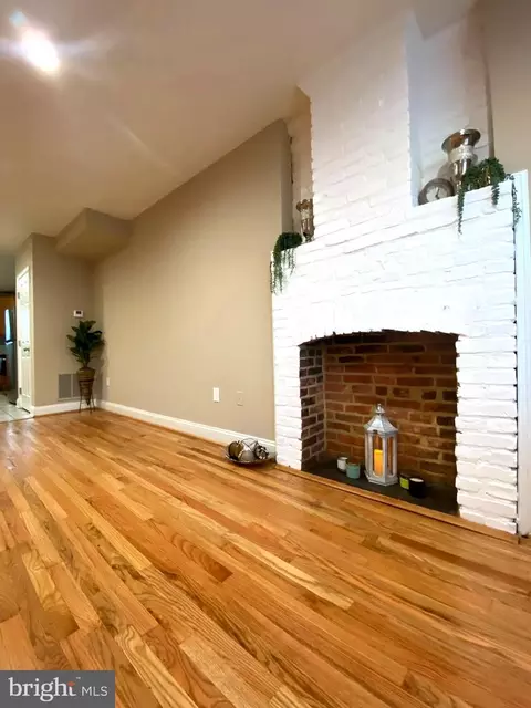 Living - 3714 E Lombard St, Baltimore, MD 21224 photo 2 of 3
