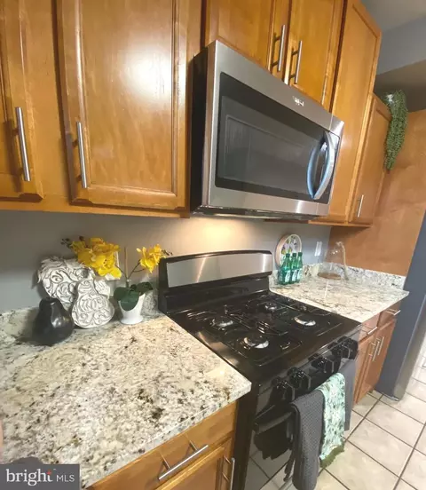 Kitchen - 3714 E Lombard St, Baltimore, MD 21224 photo 7 of 12