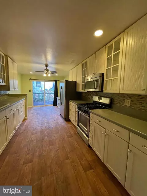 811 Unetta Ave, Baltimore, MD 21229 photo 7