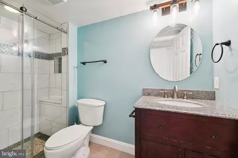 1140 Dexter St, Baltimore, MD 21230 photo 17