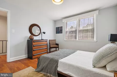 Bedroom - 854 Evesham Ave, Baltimore, MD 21212 photo 2 of 3