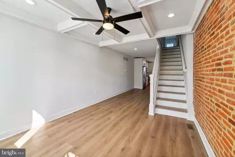 Entry Way - 1136 Nanticoke St, Baltimore, MD 21230 photo 3 of 8