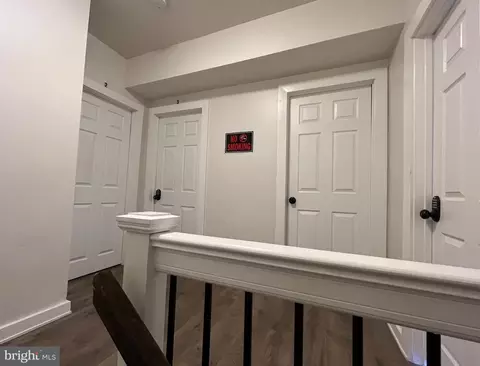 Entry Way - 312 Marydell Rd, Baltimore, MD 21229 photo 4 of 5
