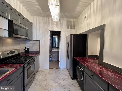 Kitchen - 312 Marydell Rd, Baltimore, MD 21229 photo 2 of 2