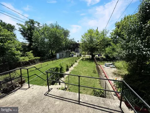 Exterior - 2757 Rayner Ave, Baltimore, MD 21216 photo 2 of 2