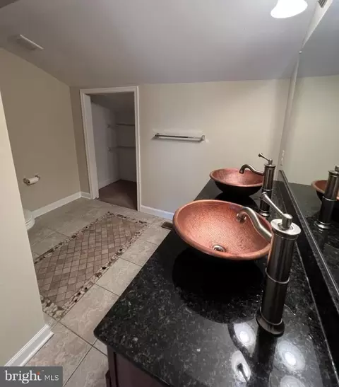 635 S Paca St, Baltimore, MD 21230 photo 24