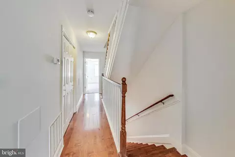 Entry Way - 312 S Regester St, Baltimore, MD 21231 photo 2 of 5