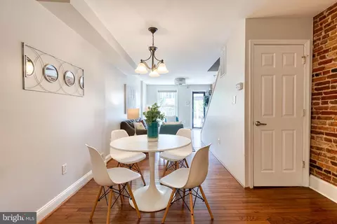 1628 E Clement St, Baltimore, MD 21230 photo 8