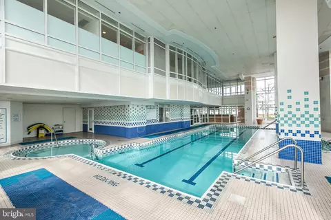 Exterior - 100 Harborview Dr #1213, Baltimore, MD 21230 photo 6 of 15