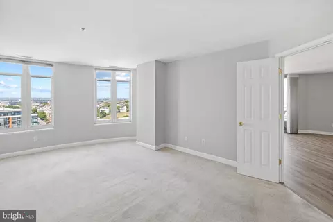 Bedroom - 100 Harborview Dr #1213, Baltimore, MD 21230 photo 3 of 3