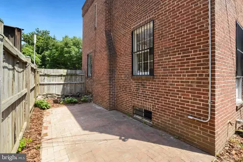 Exterior - 7 E Madison St, Baltimore, MD 21202 photo 7 of 9